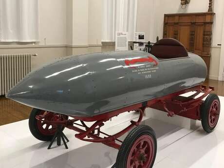 Premier regard | Musée national de la Voiture
