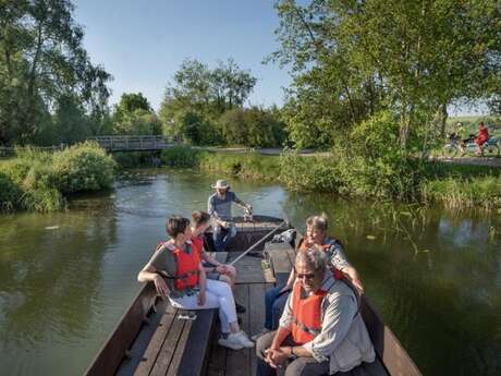 Balade bucolique en barque