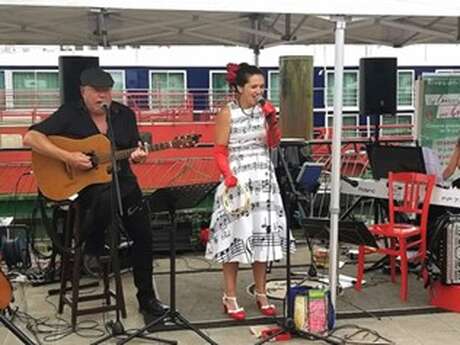 Scène d'Été au Centre Bourg : Guinguette nomade & 2Si2La