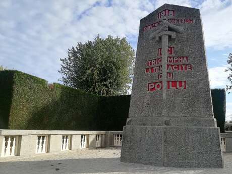 Monument du Cessez-le-Feu de la Pierre d’Haudroy