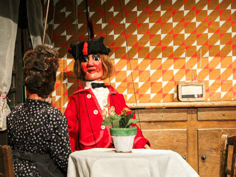 Théâtre de marionnettes : L'Attaque d'Apoplexie