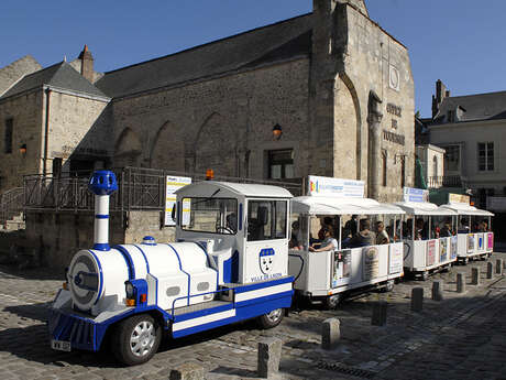 Le tour de la cité médiévale de Laon en petit train !