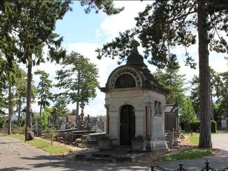 Visite guidée : Le cimetière Saint-Acheul ancien