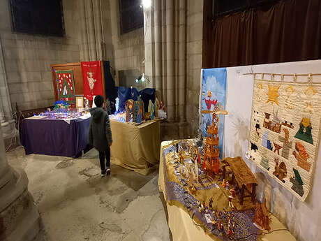 Les crèches du monde entier s'expose dans la cathédrale de Laon