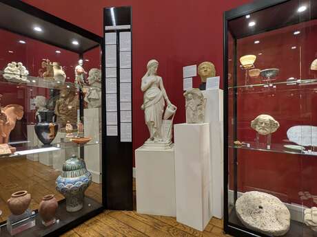 Exposition à Laon : "L’art et la matière"