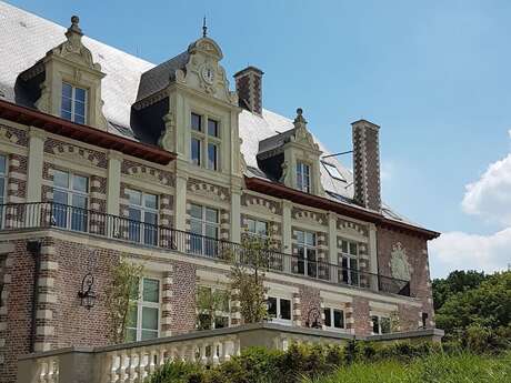 Le Château de la Fontaine de Croix en beauté