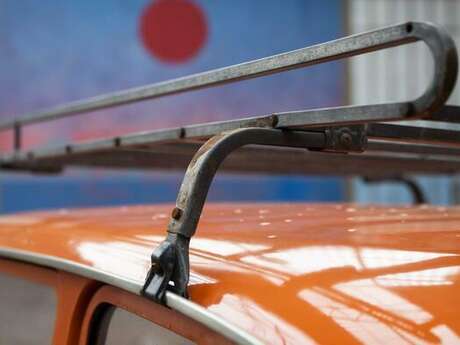 Tout là-haut sur ma Renault 12