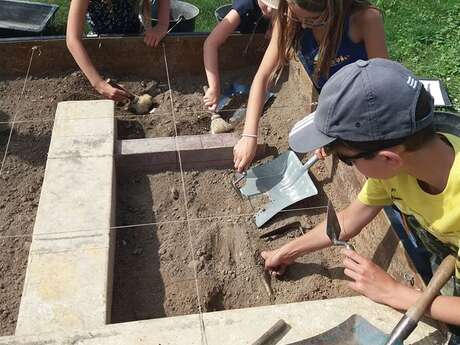Atelier jeune public (7 ans et +) - Fouilles archéologiques
