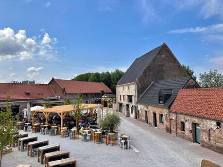 Aux Enfants Terribles