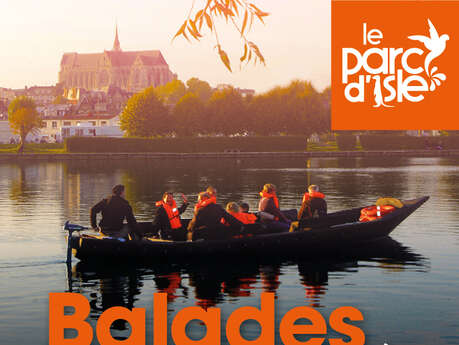 Balades en bâcove au crépuscule dans les marais d'Isle à Saint-Quentin