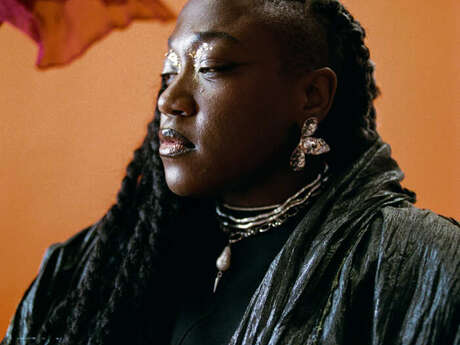 MÉLISSA LAVEAUX + Tallisker