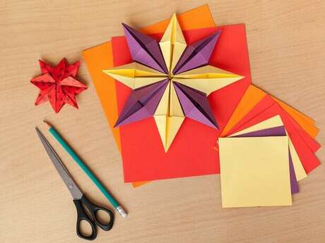 Atelier "Des étoiles en origami"