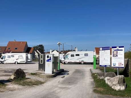 Aire Camping Car Park "Au Coeur Des Dunes"