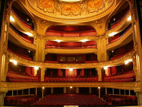 Visites-concerts de l'opéra autour de l'heure bleue