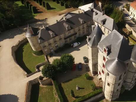 Le donjon de Vic-sur-Aisne