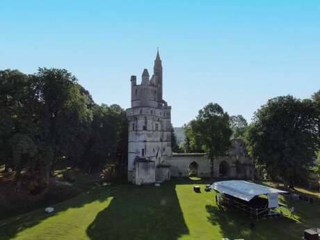Viiste guidée du donjon de Septmonts