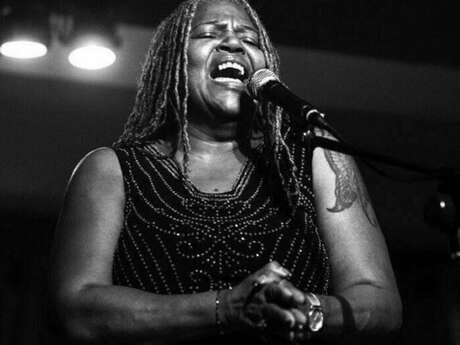 Sharon Lewis & The Özdemirs (Blues from Chicago / USA / DE)