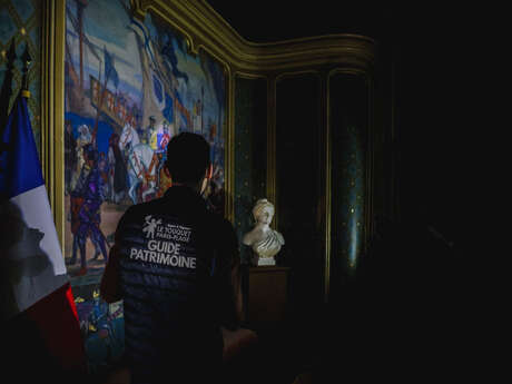 Visite guidée - l’hôtel de ville à la lampe torche