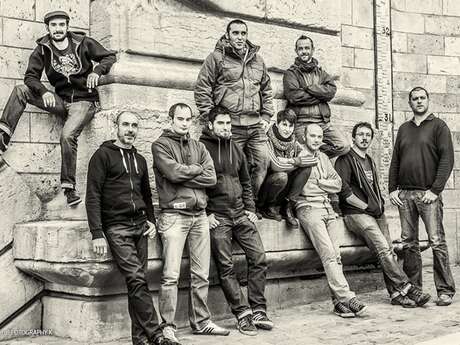 Los tres puntos - saison culturelle - carré sam