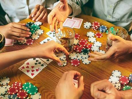 Atelier belote et cartes