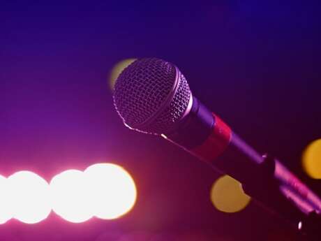 Soirée karaoké à la maison des faiseurs