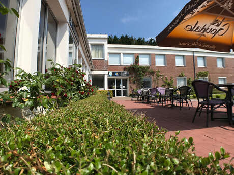 Hôtel Akena le Clos des Cèdres