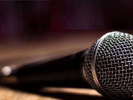 Soirée karaoké à la maison des faiseurs