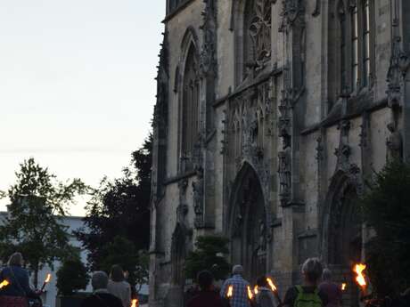 Balade contée aux flambeaux