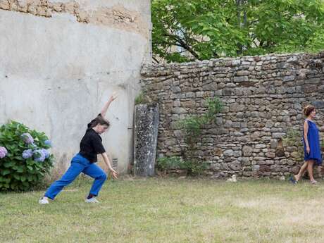 Visite dansée « surgir d’entre les murs » - printemps de l’art déco