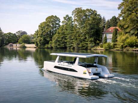 Promenade en catamaran solaire | Compiègne et le passage de l'écluse