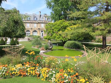 Jardin de l'Hôtel d'Emonville