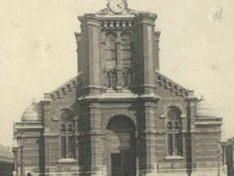 De la chapelle du Saint Sépulcre aux deux églises du même nom