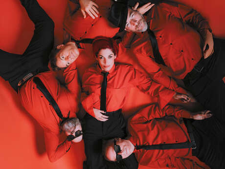SUPERBUS