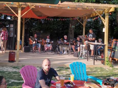 La Joyeuse Guinguette des Weppes