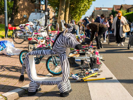 Vide-grenier / Rue Decrême