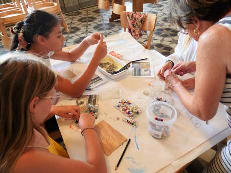 Les petits experts du patrimoine : Mosaïstes en herbe