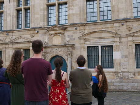 Visite flash des façades du musée départemental de Flandre