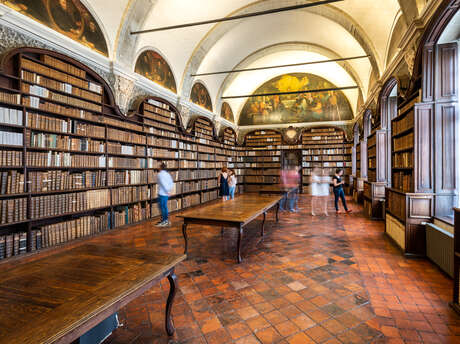 Visite guidée de la salle des Jésuites