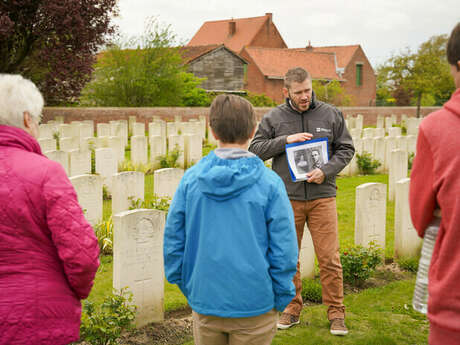 Visite guidée " Les Australiens venus d'ailleurs" au Cimetière Militaire de Pheasant Wood