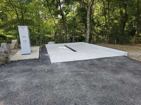 Aire de Services Camping-Car Park Mostuejouls Gorges du Tarn