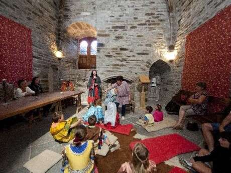 Visite contée au Château de Valon Visite contée au Château de Valon