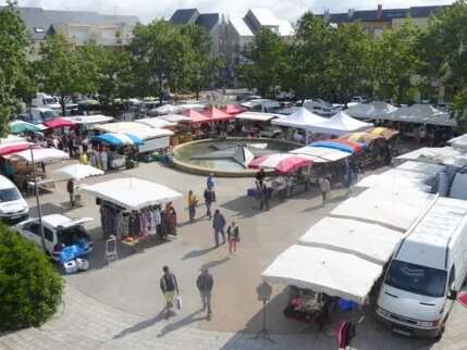 Marché hebdomadaire de Luc-la-Primaube