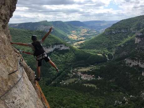 Antipodes via ferrata