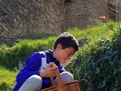 Chasse aux oeufs au château de Peyrelade