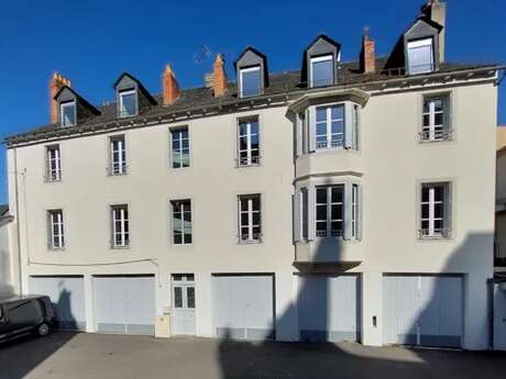 Le Gally 55m2 Cœur de ville avec garage !