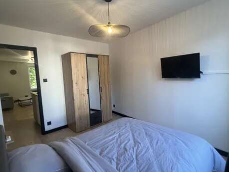 Location JUNOT Siméon