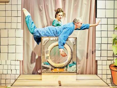 Théâtre de la Maison du Peuple - Derrière le hublot se cache parfois du linge, Les Filles de Simone