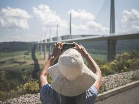 Visites du Sentier des Explorateurs et accès à la pile P2 - Compagnie Eiffage du Viaduc de Millau