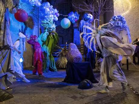 Festival Bonheurs d'Hiver - Déambulation " Le destin de la graine "