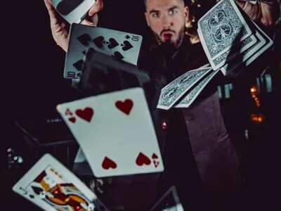 Spectacle de magie " Bluff "- La Doline